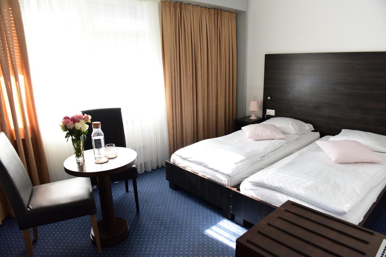 Hotel Toess Винтертур Экстерьер фото